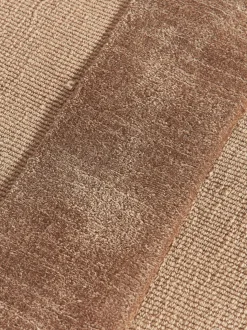 Alfombra artesanal de algodón texturizada Dania