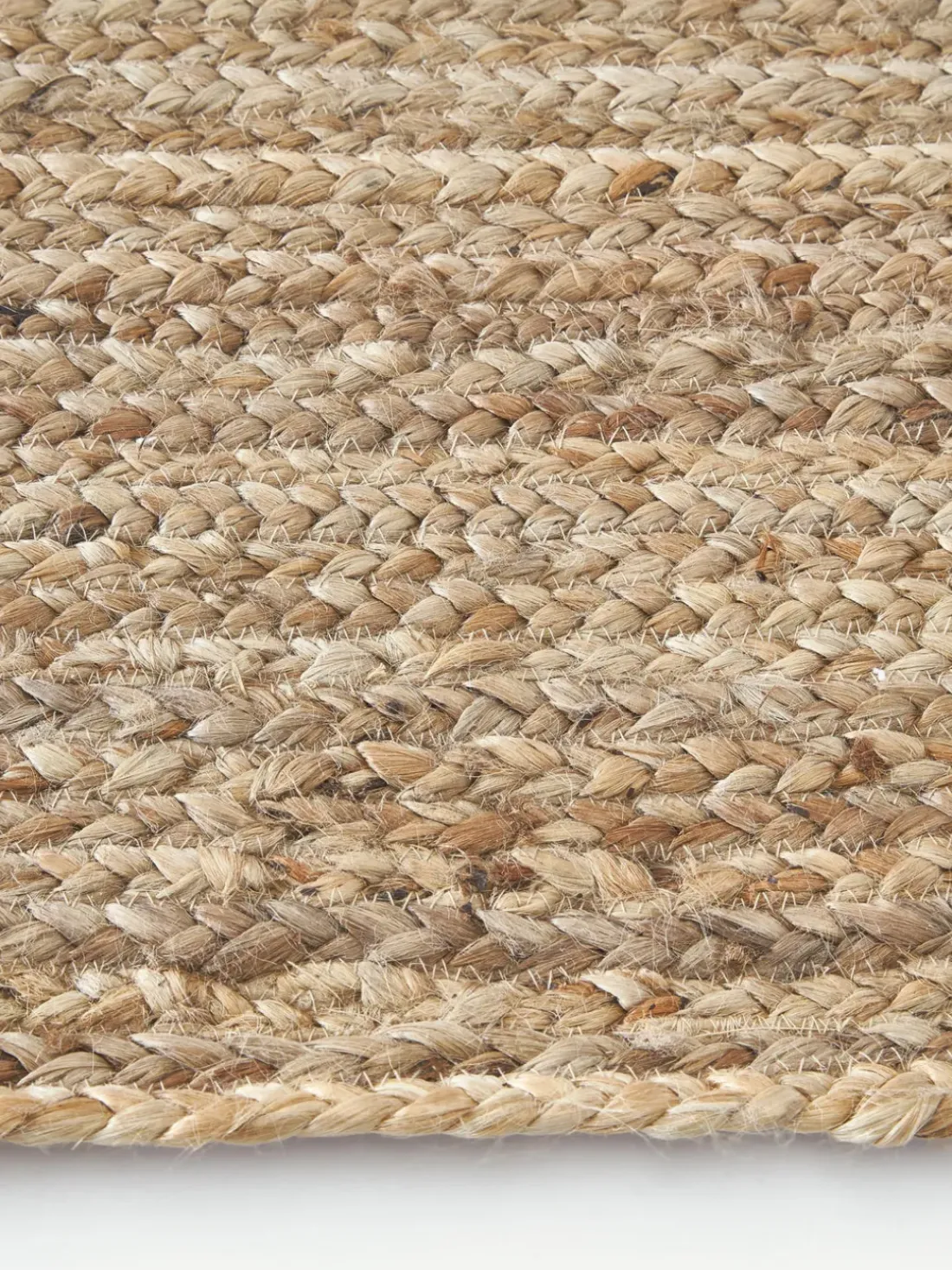 Alfombra corredor artesanal de yute Sharmila