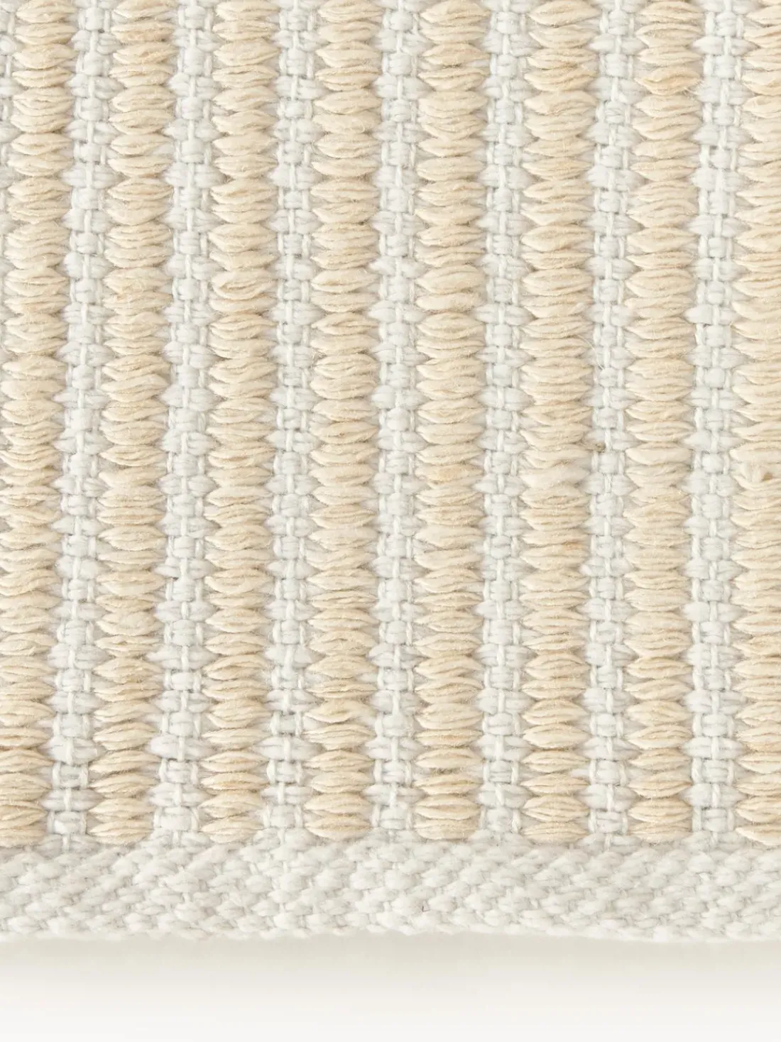 Alfombra corredor artesanal para exterior a rayas Turner