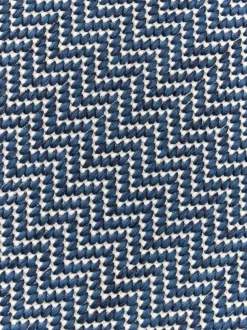 Alfombra exterior reversible en zigzag Cort