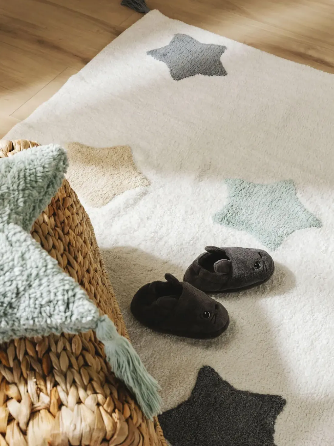 Alfombra infantil artesanal de algodón Estrellas, lavable