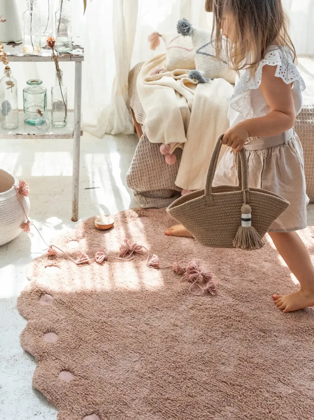 Alfombra infantil ovalada lavable Pine Cone