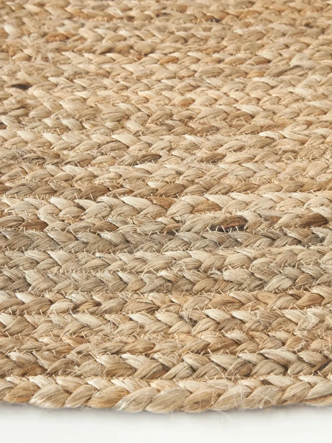 Alfombra redonda artesanal de yute Sharmila