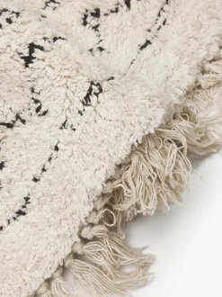 Alfombra redonda artesanal de algodón con flecos Flonn