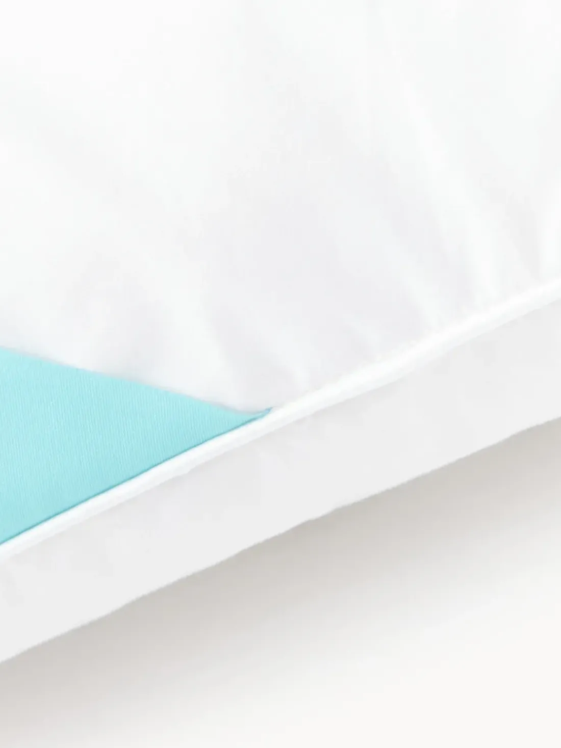 Almohada media de plumas y plumón Tibor