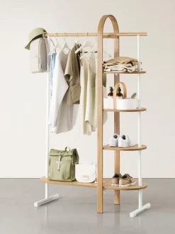 Armario de madera de eucalipto con estantes Bellwood