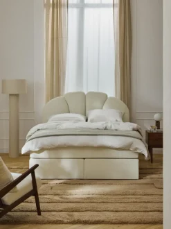 Cama continental con espacio de almacenamiento Romia