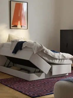 Cama continental con espacio de almacenamiento Enya
