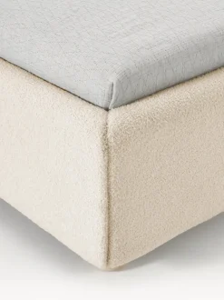 Cama individual de borreguillo Ebba