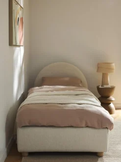 Cama individual Ebba, con espacio de almacenamiento