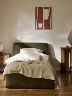 Cama individual en tejido bouclé con espacio de almacenamiento Cloud