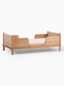 Cama infantil de madera de roble Latitude, 70 x 140 cm