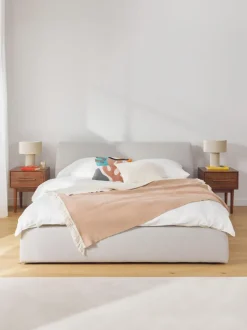 Cama tapizada Cloud