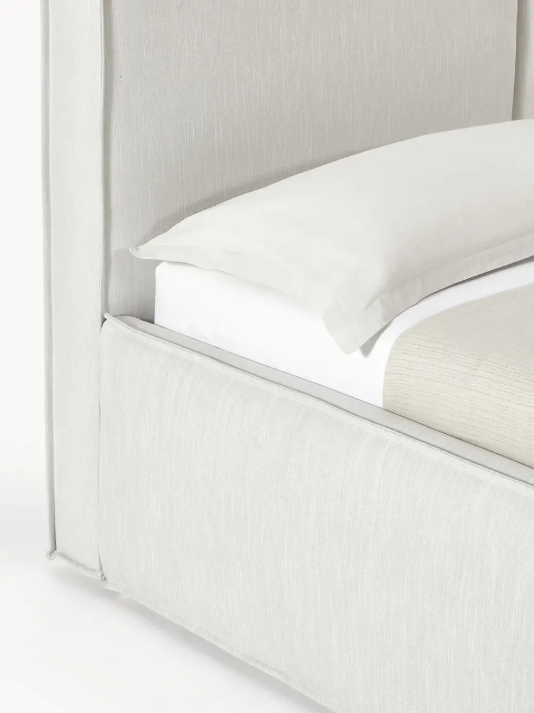Cama tapizada con espacio de almacenamiento Dream