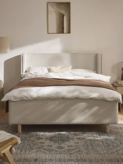 Cama tapizada con espacio de almacenamiento Arche