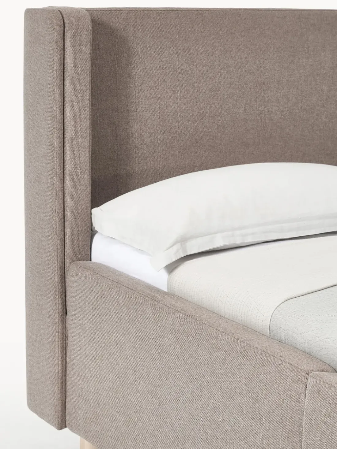 Cama tapizada con espacio de almacenamiento Arche