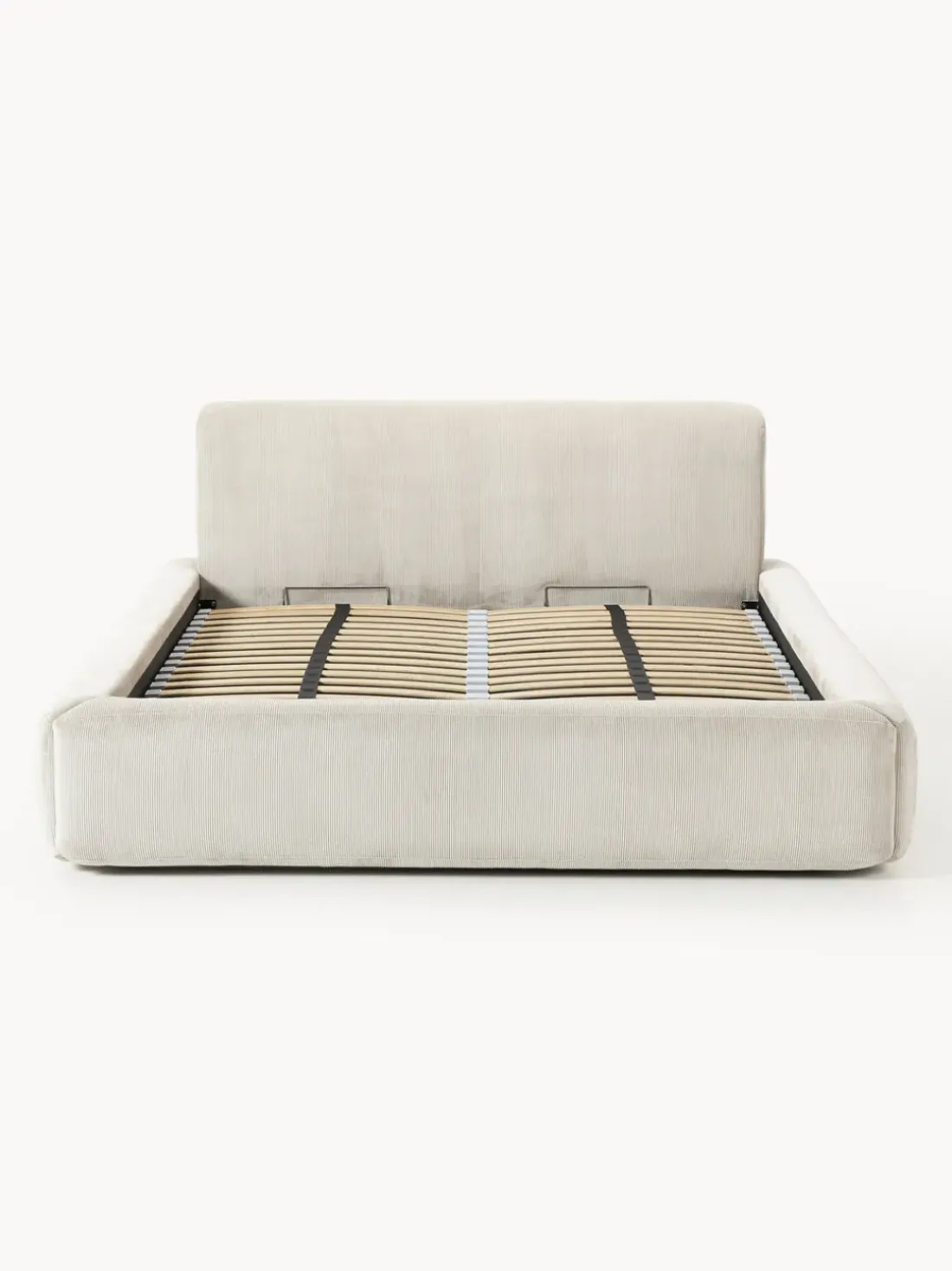 Cama tapizada con espacio de almacenamiento Melva