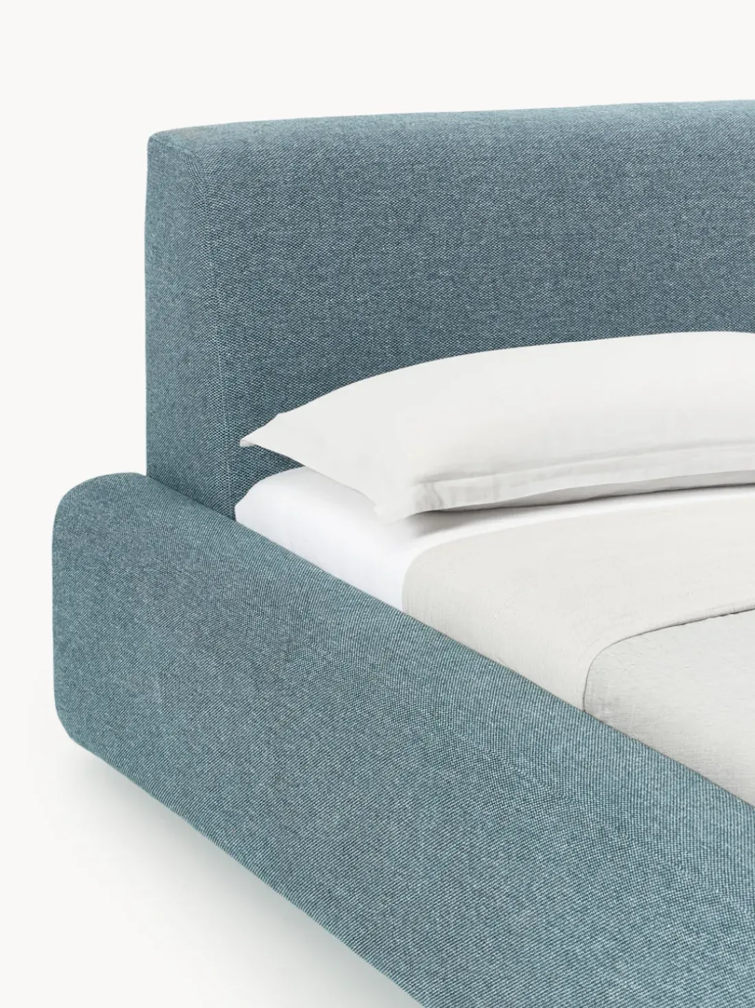 Cama tapizada con espacio de almacenamiento Melva