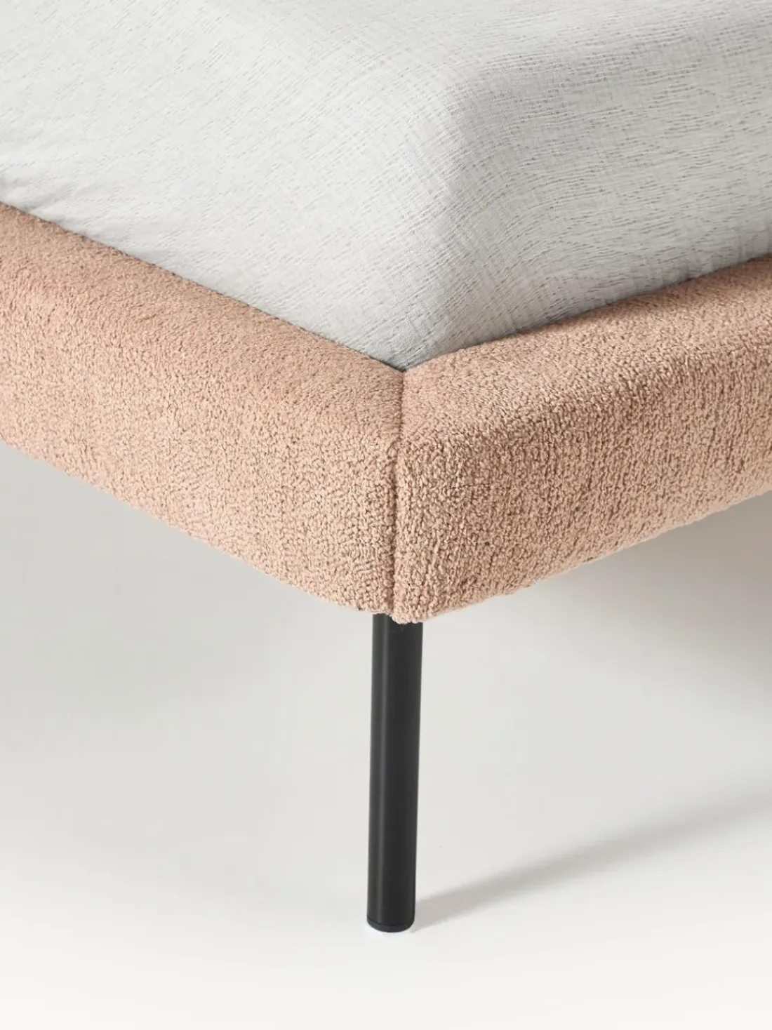 Cama tapizada de borreguillo bouclé Amelia