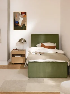 Cama tapizada de pana con espacio de almacenamiento Dream