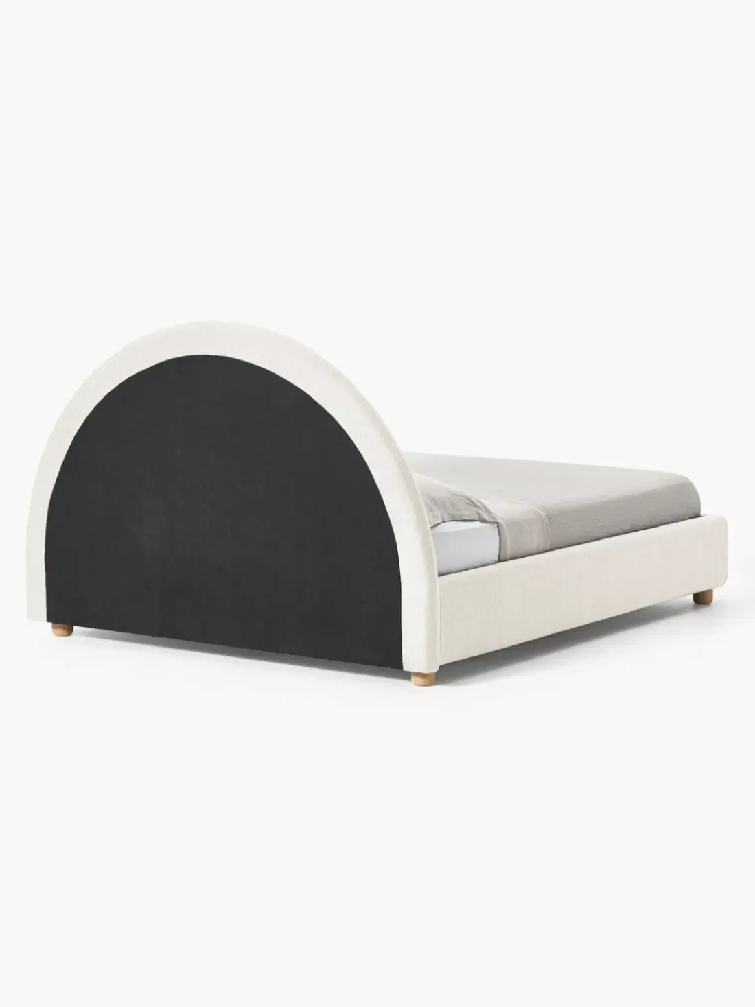 Cama tapizada Ebba