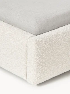 Cama tapizada en tejido bouclé Cloud