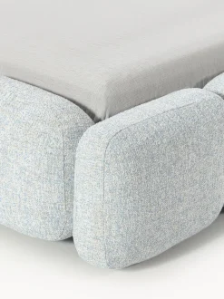 Cama tapizada en tejido bouclé con espacio de almacenamiento Tayla