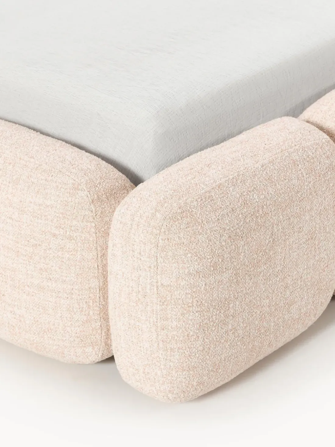 Cama tapizada en tejido bouclé con espacio de almacenamiento Tayla