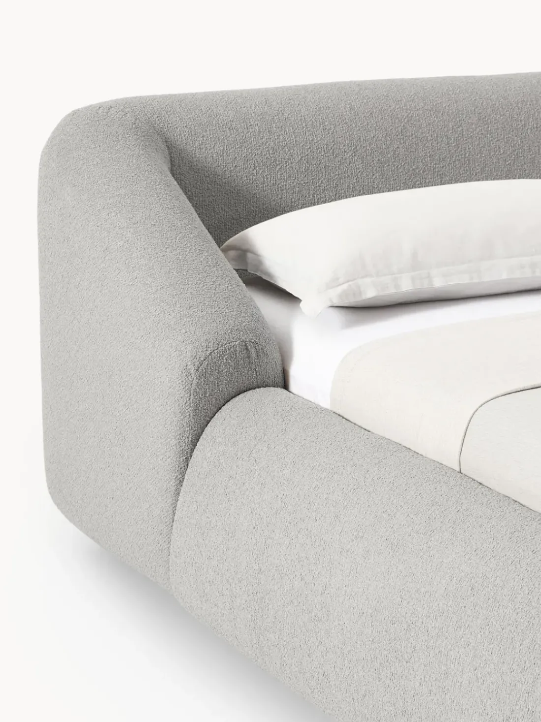 Cama tapizada en tejido bouclé Sofia