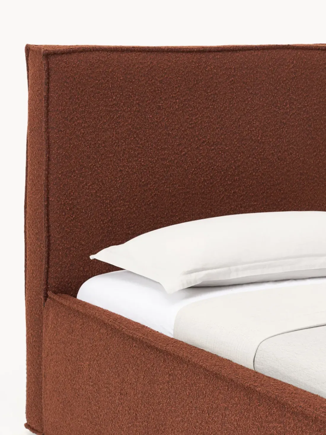 Cama tapizada en tejido bouclé Dream