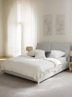 Cama tapizada Laura