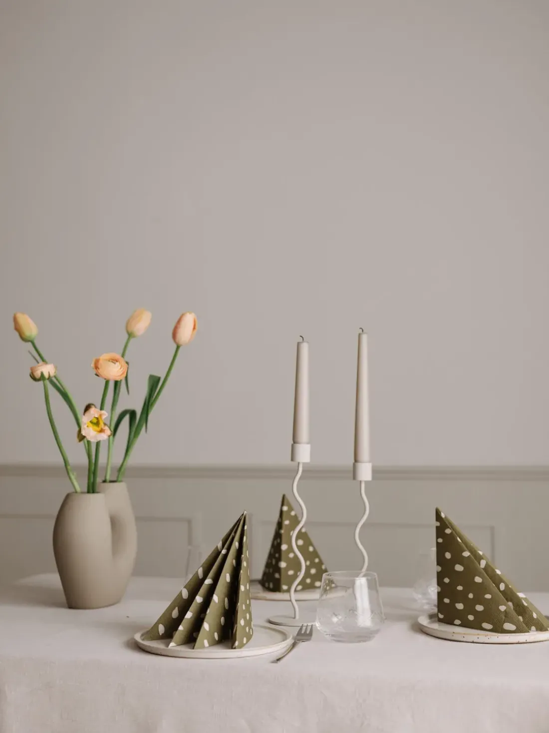 Candelabro Curved, 24 cm