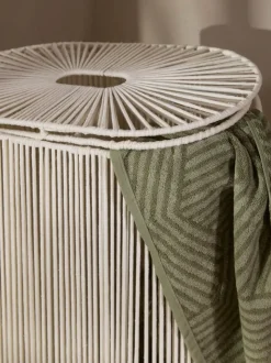 Cesta de ropa doble artesanal de cuerda Gabe