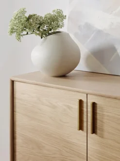 Chiffonnier de madera de roble Diana