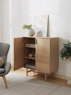 Chiffonnier de madera de roble Diana