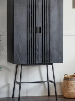 Chiffonnier de madera Holsen