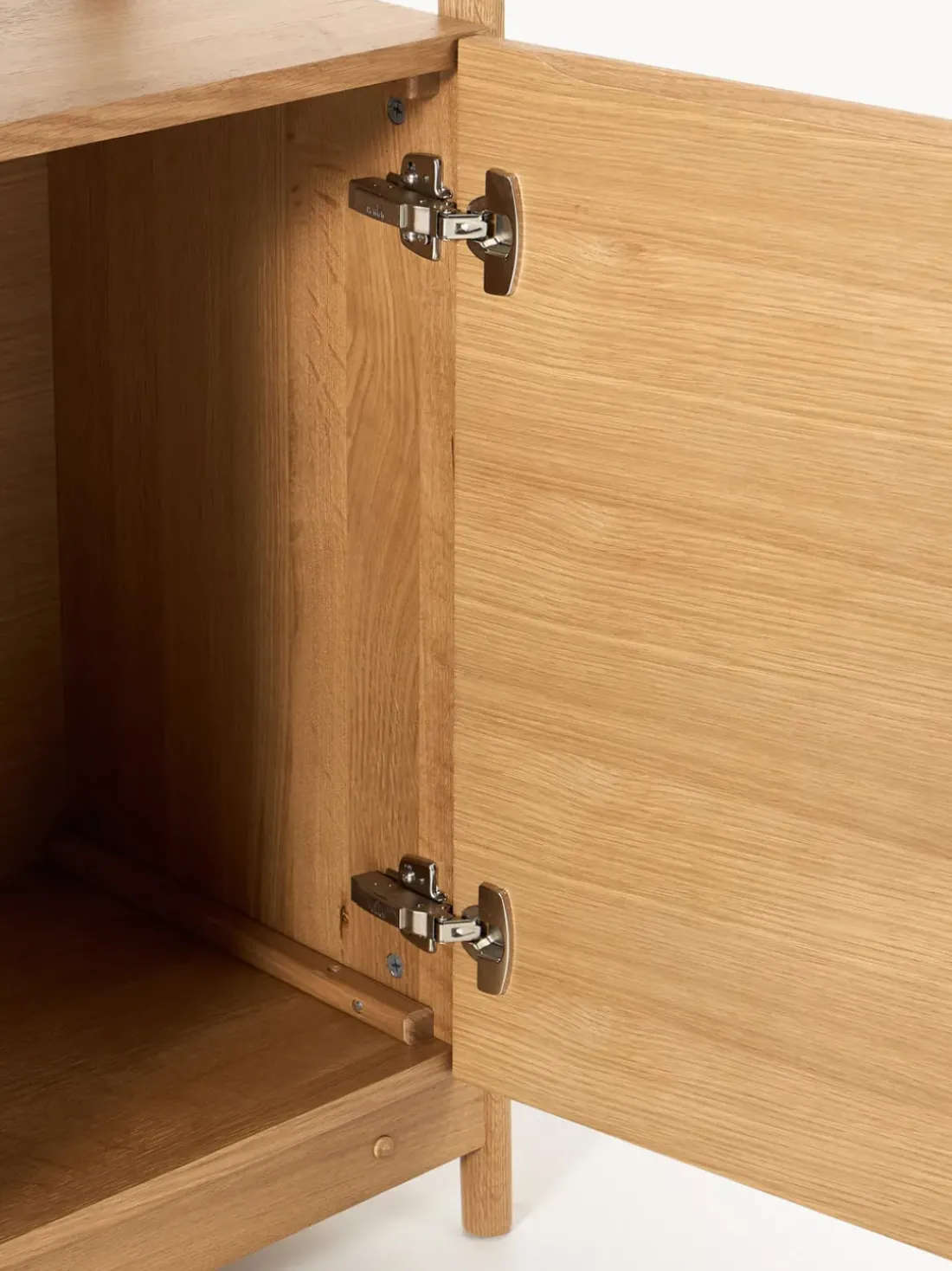 Chiffonnier de madera Libby