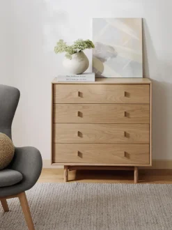 Cómoda de madera de roble Diana