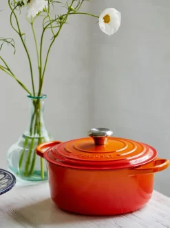 Cocotte redondo de hierro fundido Signature Collection
