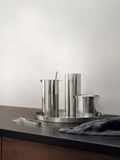 Coctelera artesanal Arne Jacobsen
