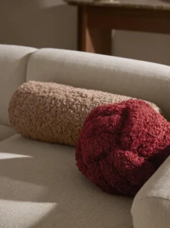 Cojín nudo de borreguillo Dotty