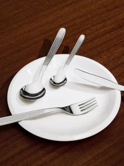 Cubertería pulida Scandia, 4 comensales (16 pzas.)