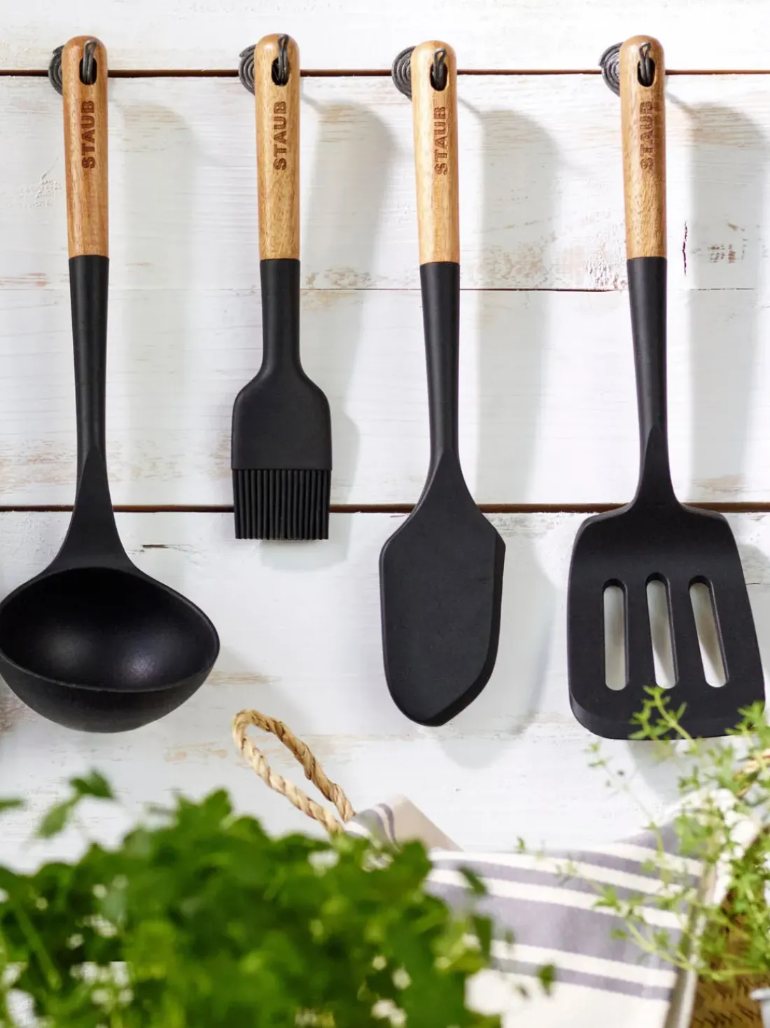 Espatula con madera de acacia Cook