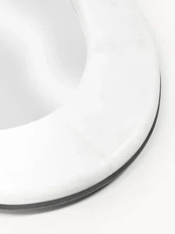 Espejo de pared con marco de mármol Meringue