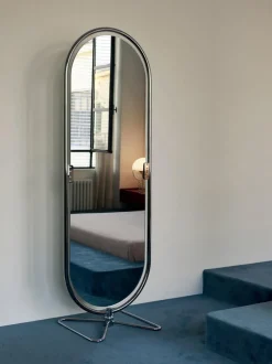 Espejo de pie ovalado de diseño Verner Panton System 1-2-3