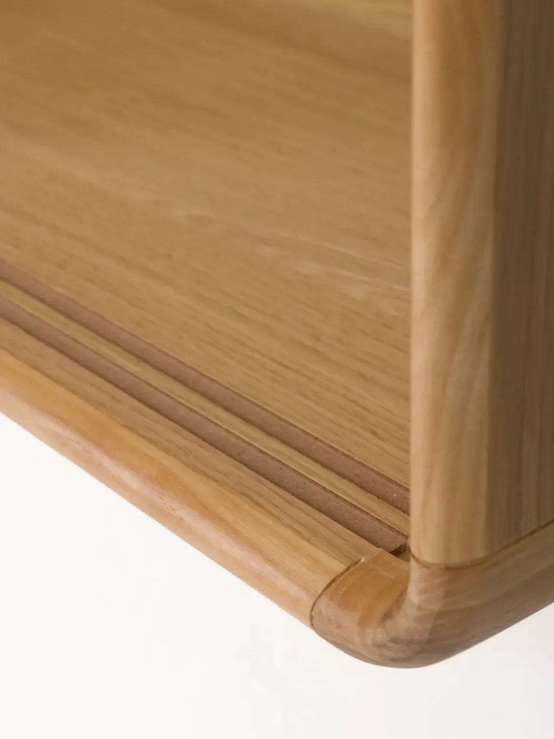 Estantería de madera de fresno Rise
