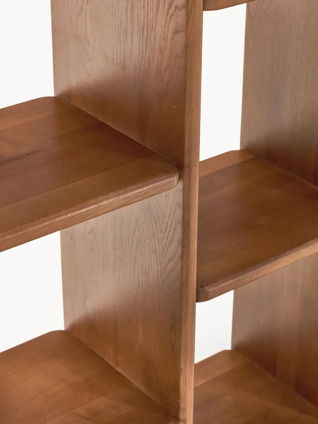 Estantería de madera de roble Chandler