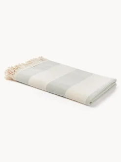 Fouta a rayas con flecos Priya