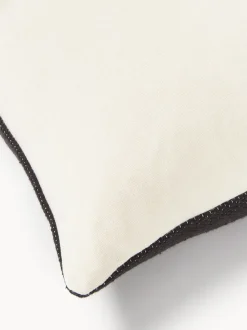 Funda de cojín artesanal con motivos geométricos Asta