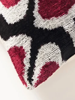Funda de cojín de terciopelo con estampado floral Velvety
